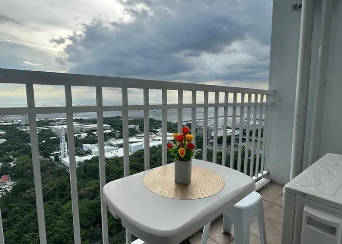 Maison Dela Smdc Breeze Residences Pasay *